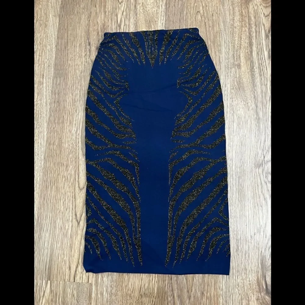 RVN Zebra Textured Jacquard Midi Skirt in Black & Navy size M NWT - Picture 3 of 4